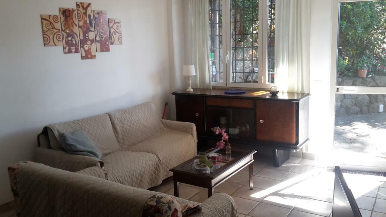 Bed&Breakfast "Fiorella" Sul Lago Castel Gandolfo Exterior photo